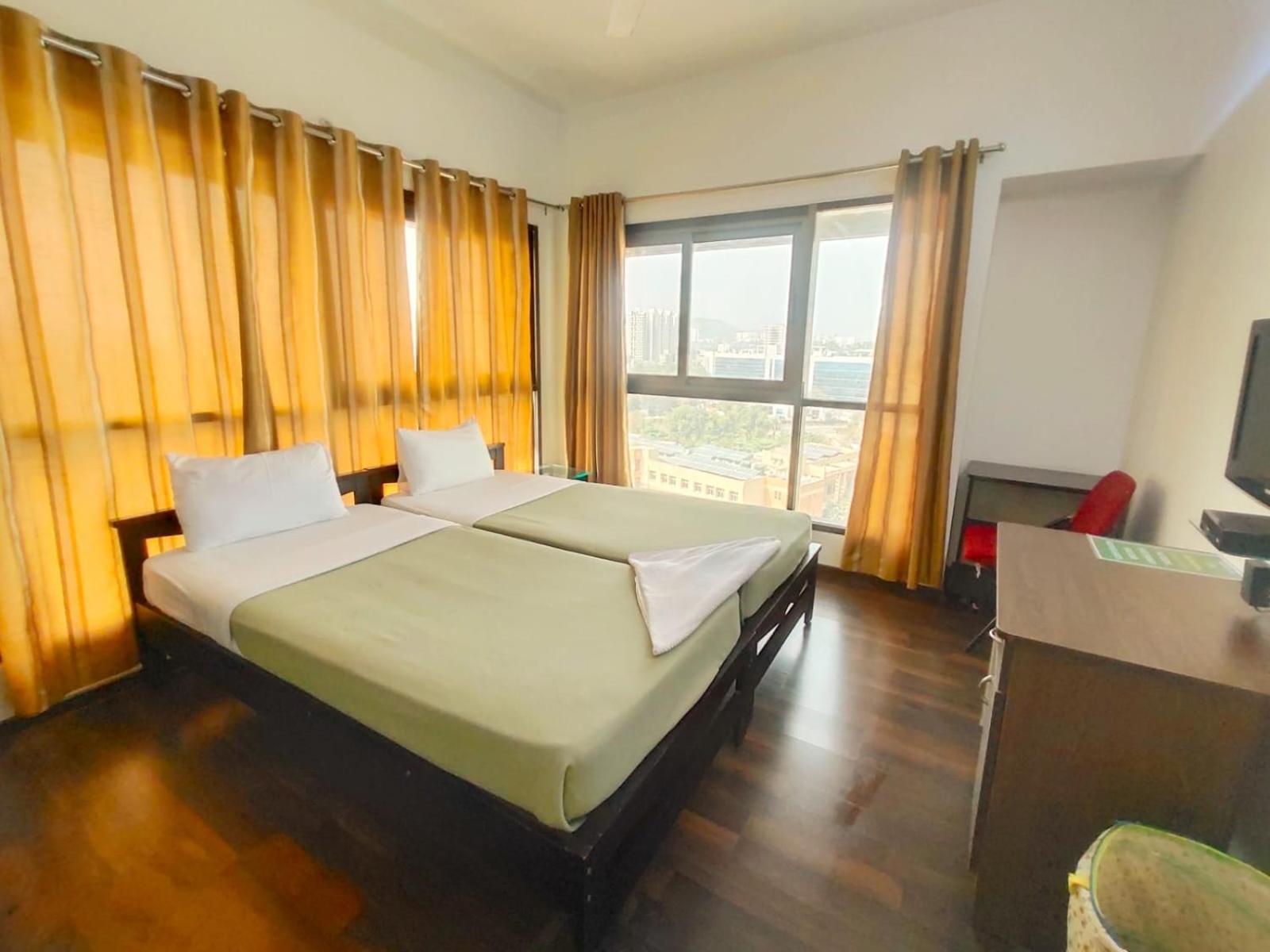 Private Rooms In Blue Ridge Hinjawadi Exterior foto