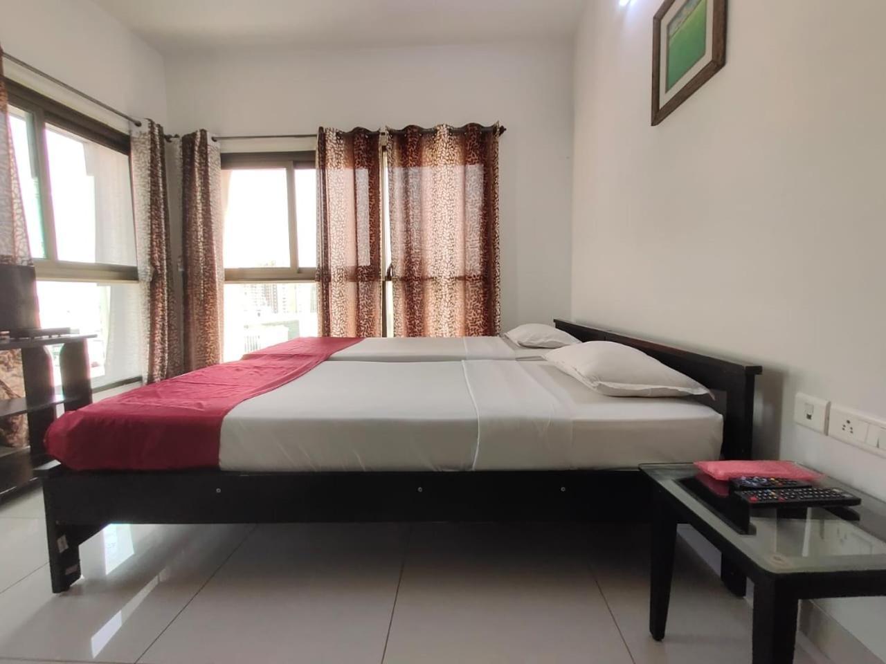Private Rooms In Blue Ridge Hinjawadi Exterior foto